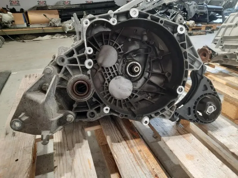 Cambio 6 MARCE MANUALE Opel Astra J 2010