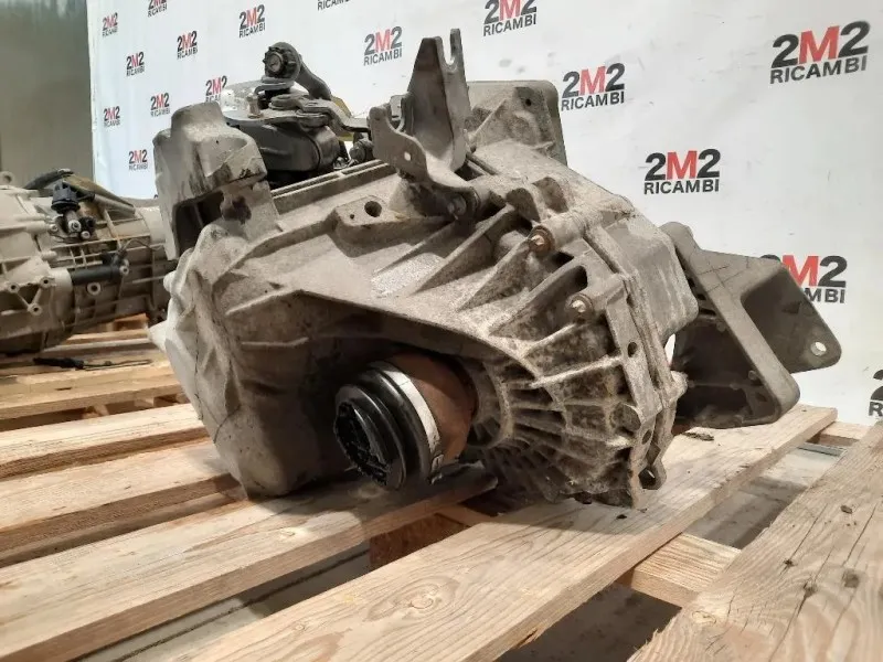 Cambio 6 MARCE MANUALE Opel Astra J 2010