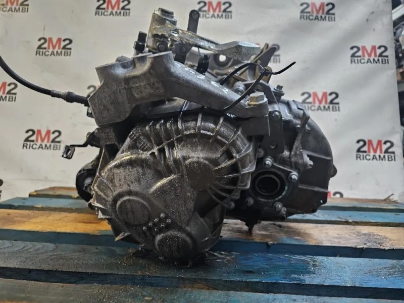 Cambio A17DTJ 55584337 Opel Astra J 2010