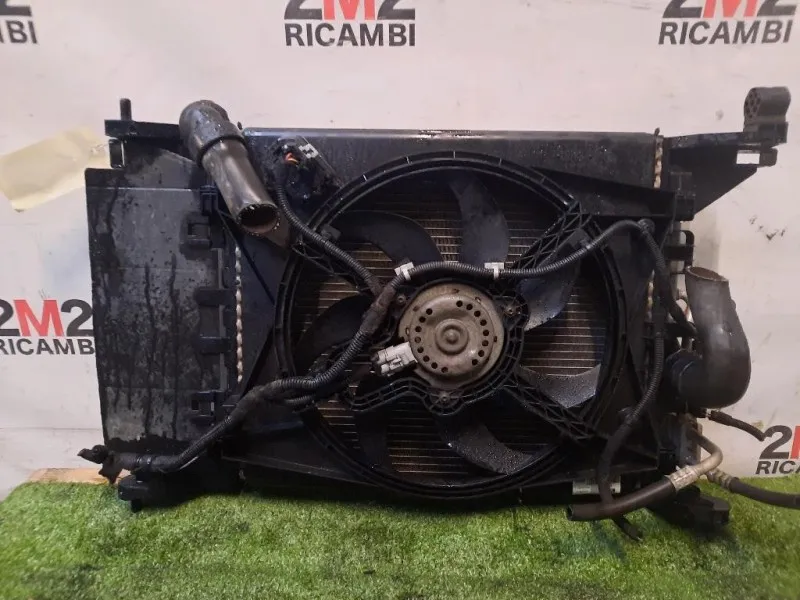 KIT Radiatori 1334610713356285 Opel Meriva B 2010