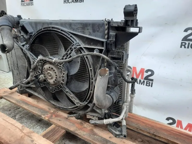 KIT Radiatori 1334610713356285 Opel Meriva B 2010