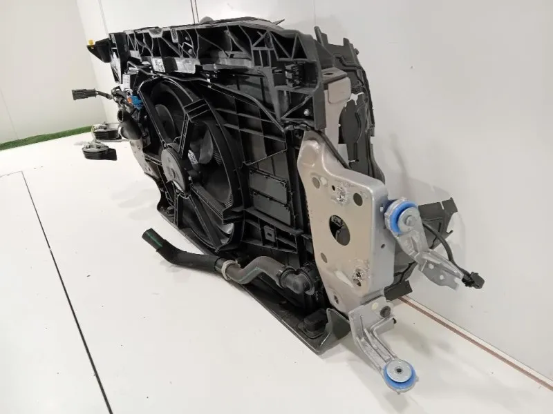 KIT Radiatori 19995YY0591EP 98166039 9677147480 Peugeot 308 II SW 2017