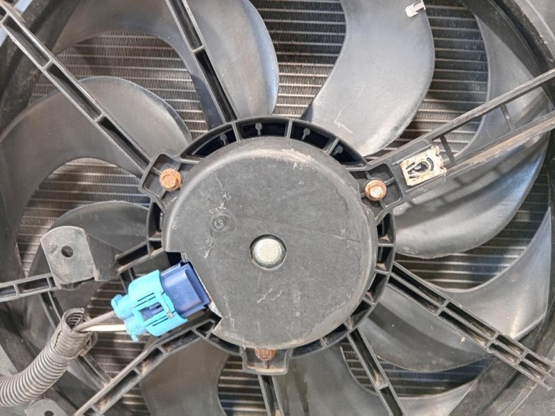 KIT Radiatori 921006843R Renault CLIO IV 2013