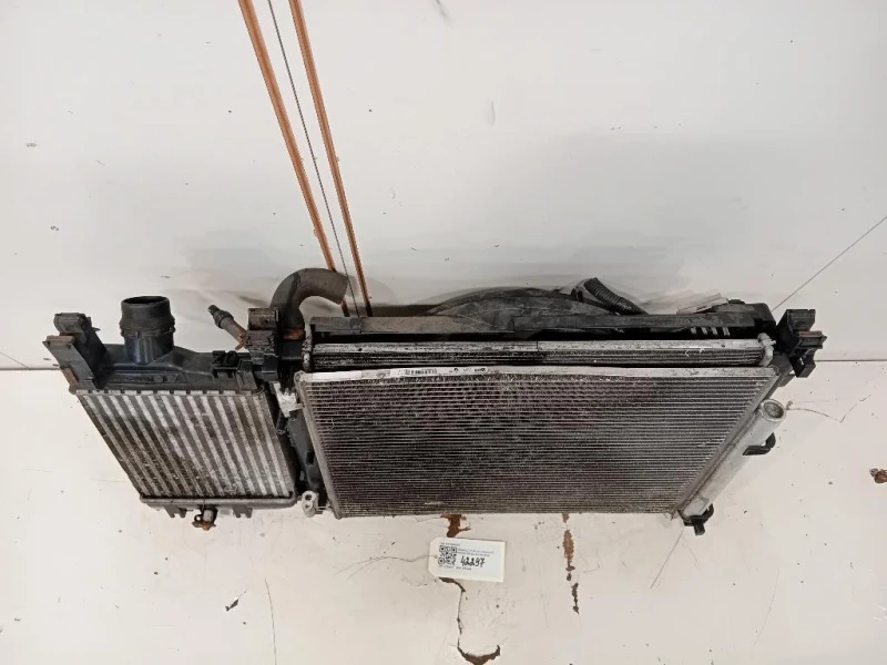 KIT Radiatori 921006843R Renault CLIO IV 2013