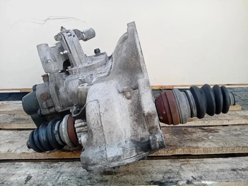 Cambio 5 MARCE MANUALE Opel Astra J SW 2010