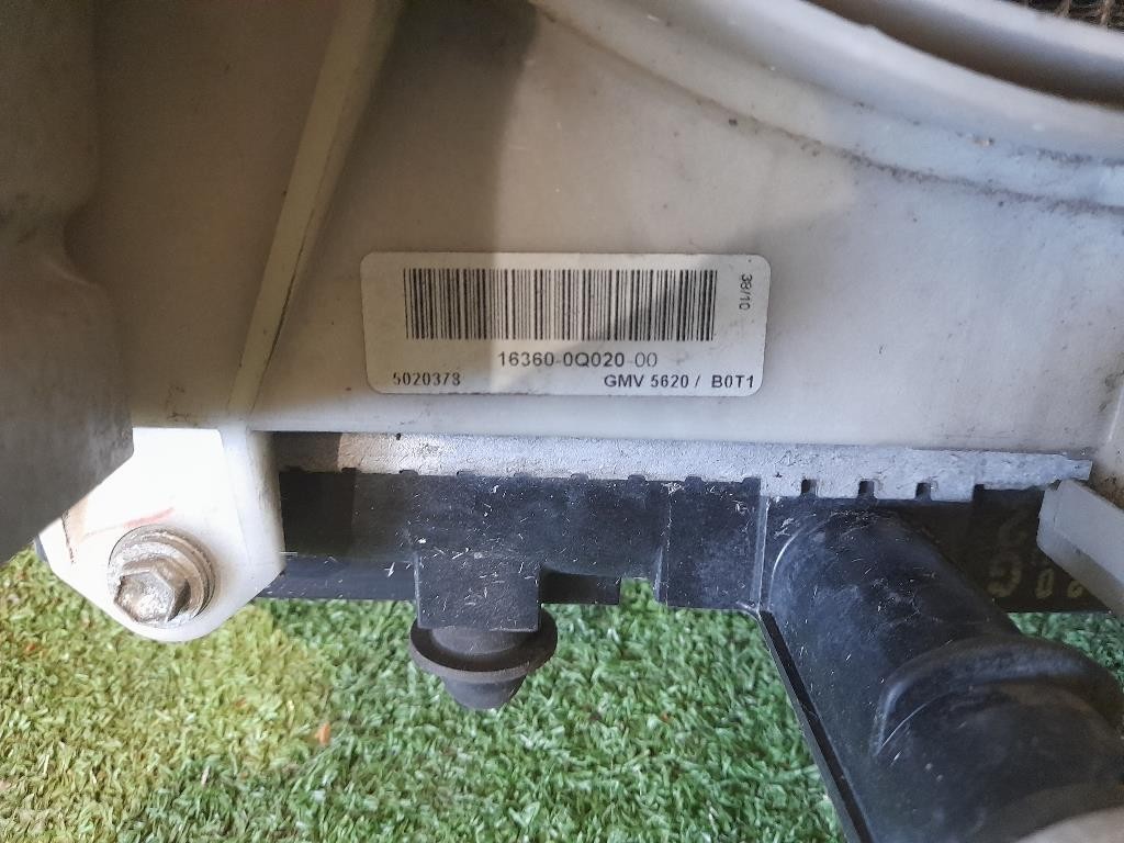 KIT Radiatori 163600Q020 CZ42217313420T 884500H020A Toyota AYGO I 2005