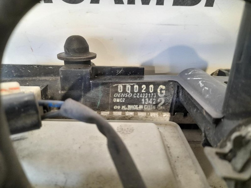 KIT Radiatori 163600Q020 CZ42217313420T 884500H020A Toyota AYGO I 2005