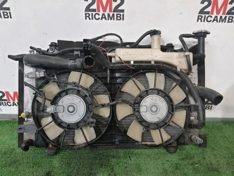 KIT Radiatori KIT RADIATORI Toyota Prius I 2004