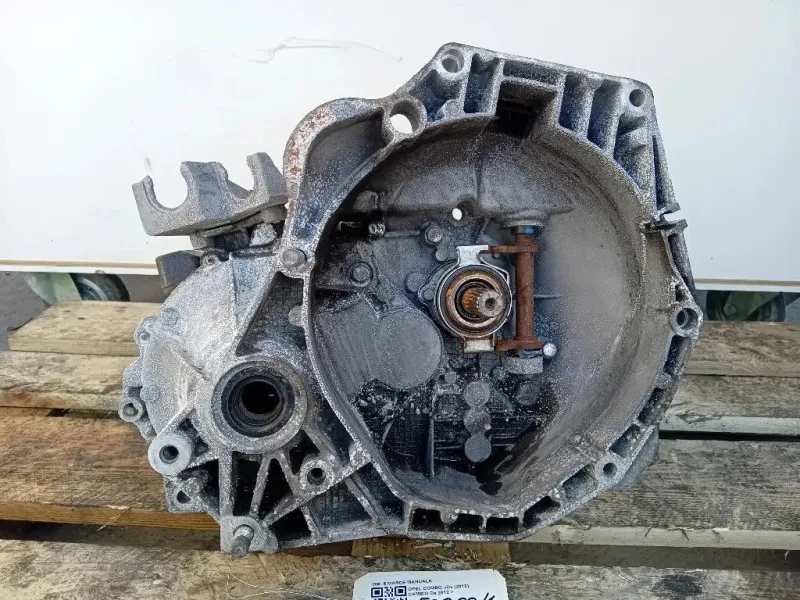 Cambio 55243551 95523144 5 MARCE MANUALE Opel Combo D 2012