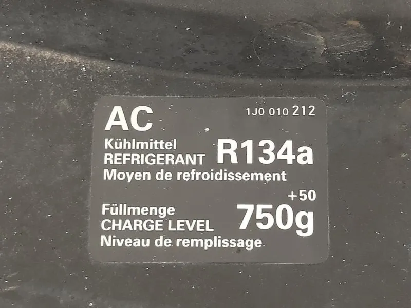 KIT Radiatori 1J0121253N Volkswagen GOLF IV 1998