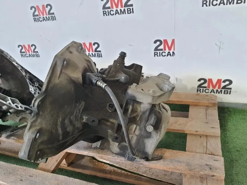 Cambio 55566124 Opel Corsa D 2007