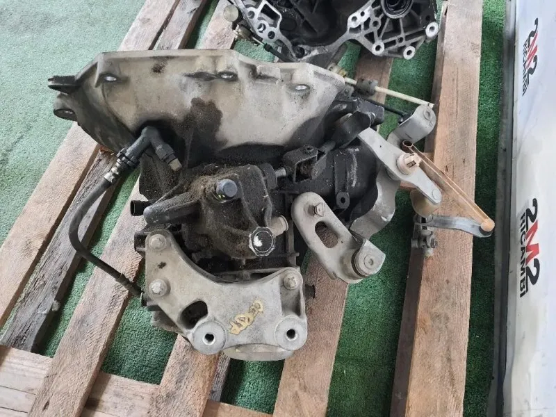 Cambio 55566124 Opel Corsa D 2007