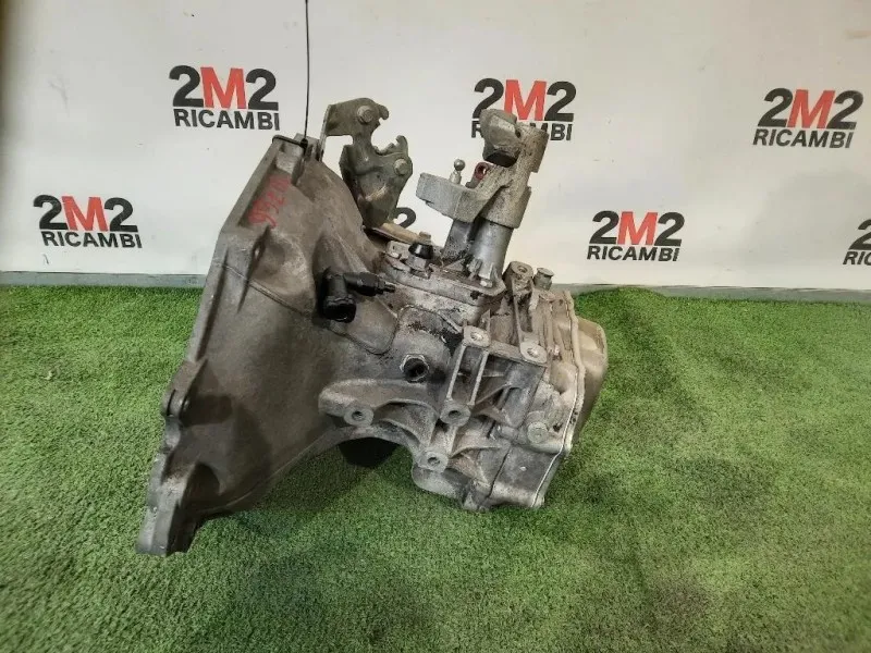 Cambio HP 0732B14 649354685 55355489 Opel Corsa D 2007