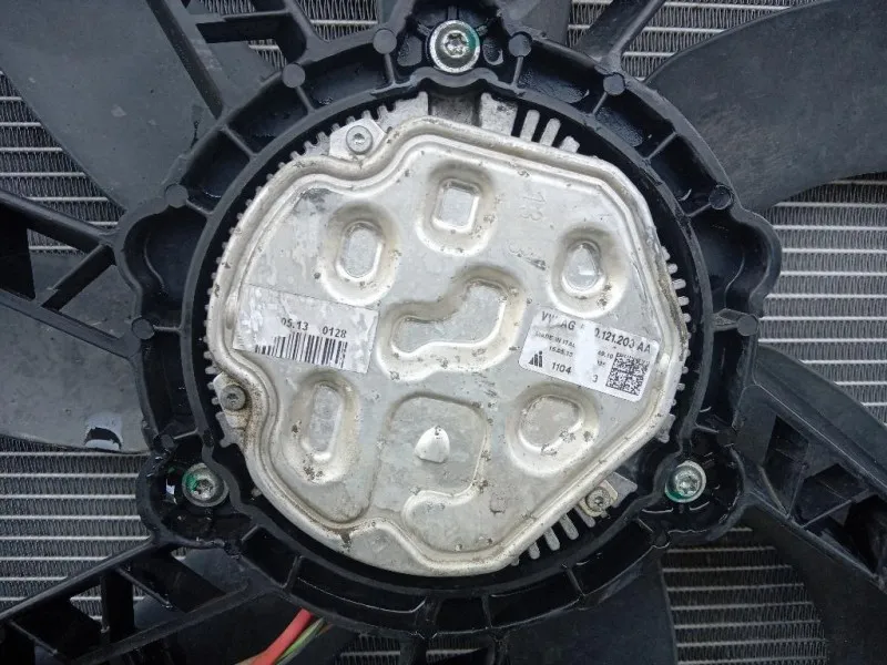 KIT Radiatori KIT RADIATORI Volkswagen GOLF VII 2013