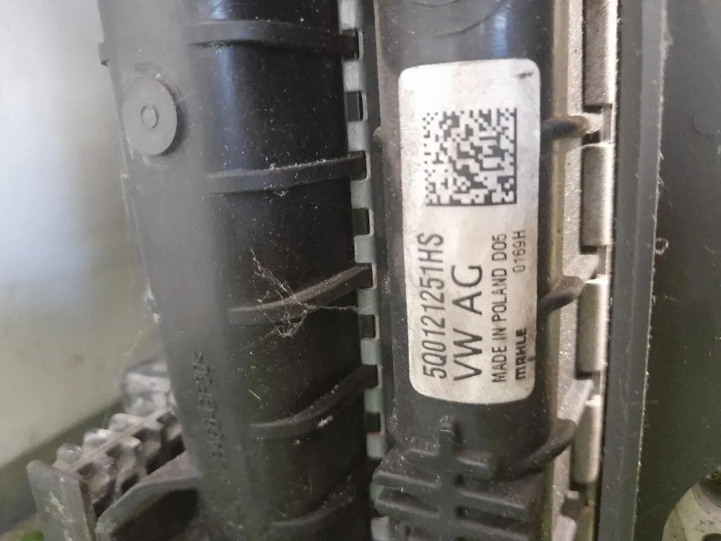 KIT Radiatori 5Q0121251GQ Volkswagen GOLF VII 2017