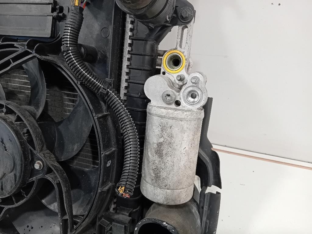 KIT Radiatori KIT RADIATORI Volvo V60 I 2010