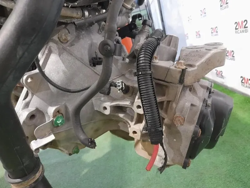 Cambio 24579792 Opel Corsa D 2011