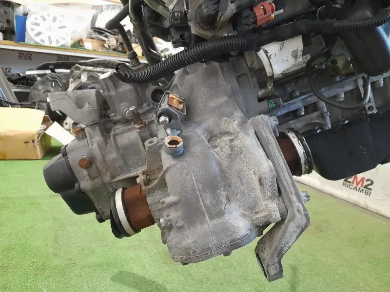 Cambio 24579792 Opel Corsa D 2011