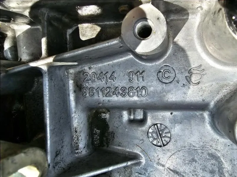 Cambio 9811243810 1636249680 Opel Corsa F 2019