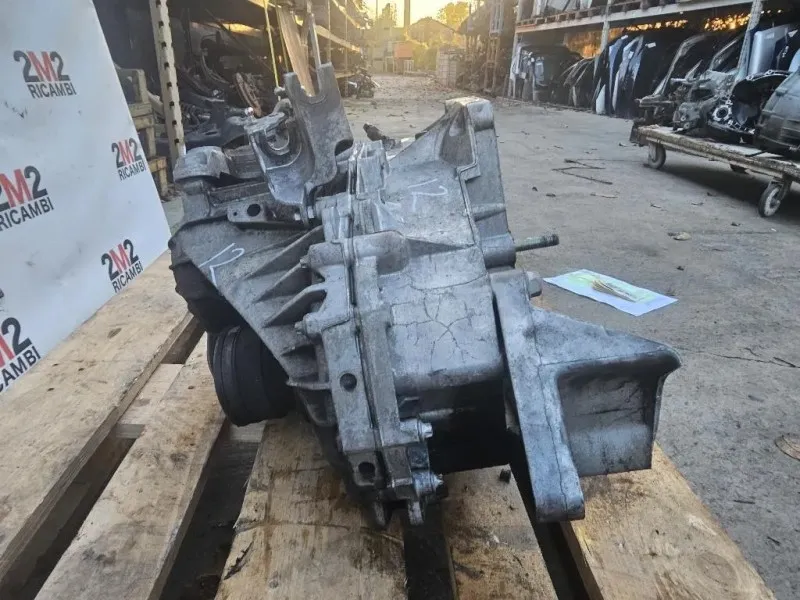 Cambio MYJ 6 MARCE MANUALE Opel Insignia A 2013