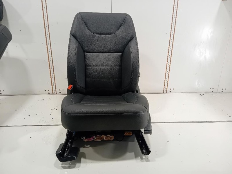 KIT Sedili KIT SEDILI GLE W166 PELLE NERO Mercedes Classe GLE W166 2015