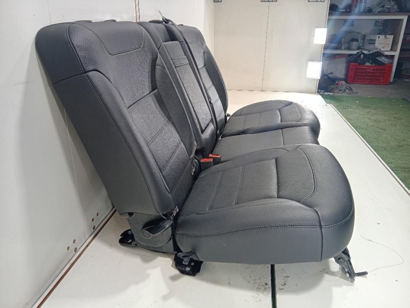 KIT Sedili KIT SEDILI GLE W166 PELLE NERO Mercedes Classe GLE W166 2015