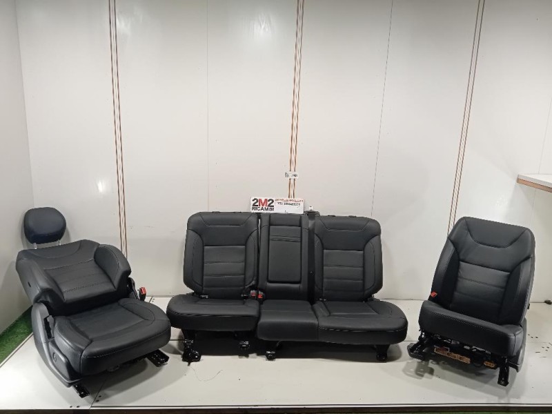 KIT Sedili KIT SEDILI GLE W166 PELLE NERO Mercedes Classe GLE W166 2015