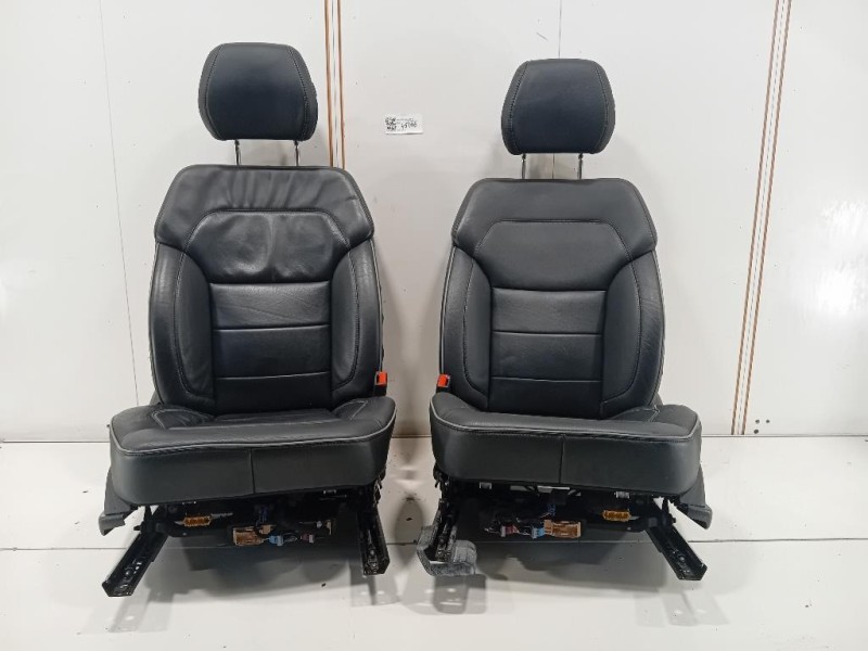 KIT Sedili KIT SEDILI W166 NERO PELLE Mercedes Classe ML W166 2012