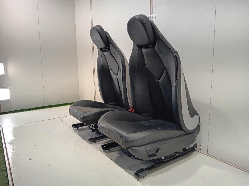 KIT Sedili KIT SEDILI Mercedes Classe SLK R171 2004