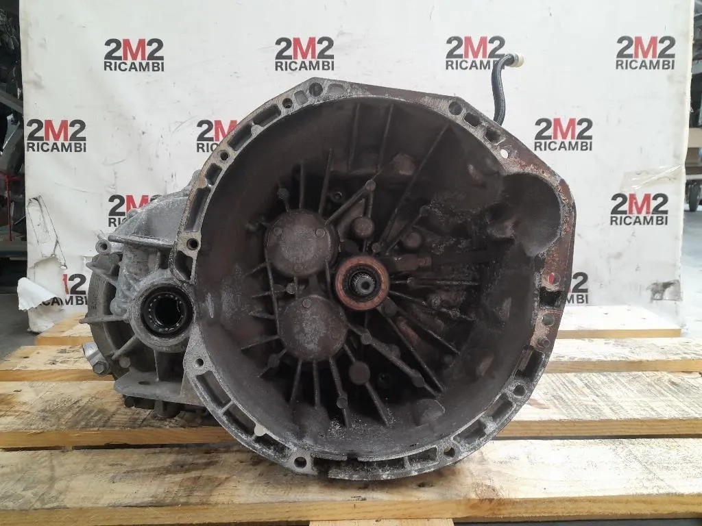 Cambio 93161928 Opel Vivaro A 2007