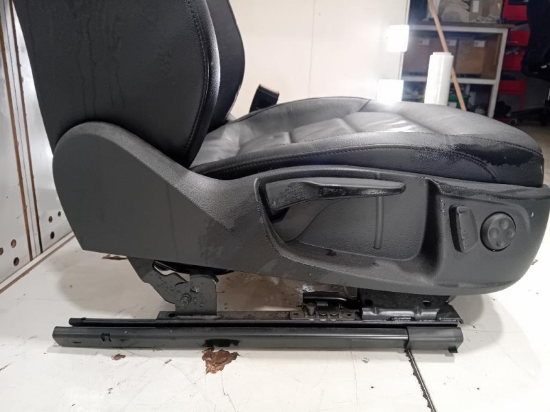 KIT Sedili PELLE KIT Volkswagen Passat VI 2011