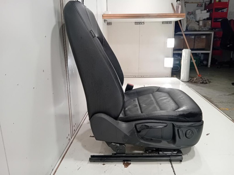 KIT Sedili PELLE KIT Volkswagen Passat VI 2011