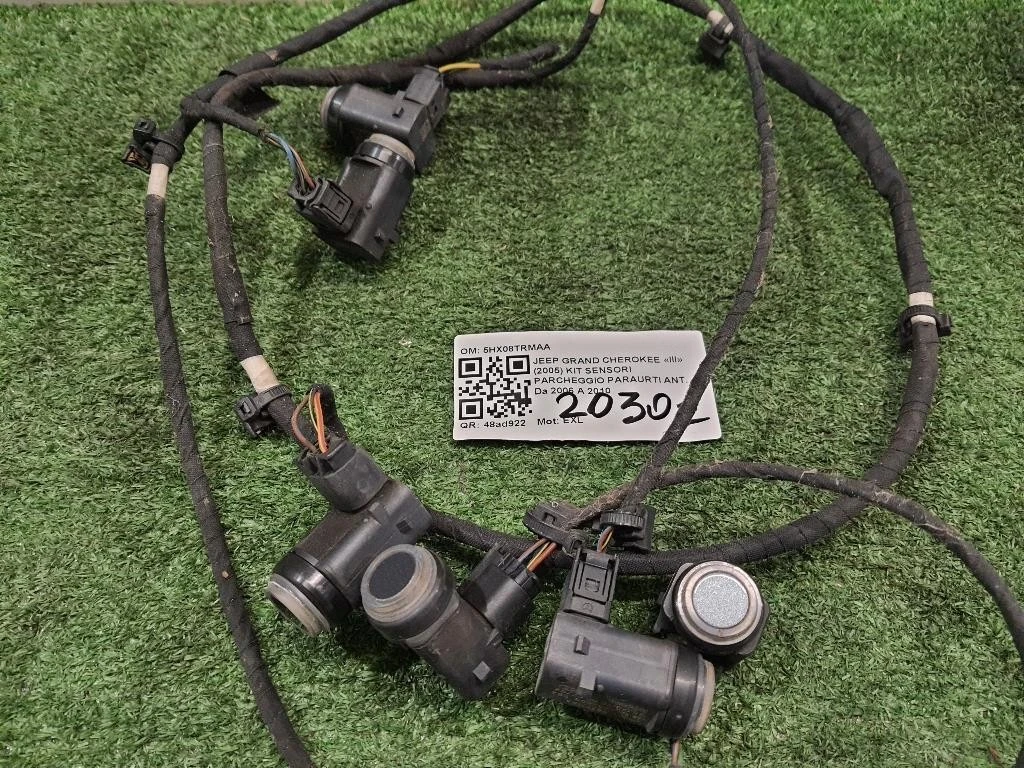 KIT Sensori Parcheggio Paraurti ANT 5HX08TRMAA Jeep Grand Cherokee III 2005