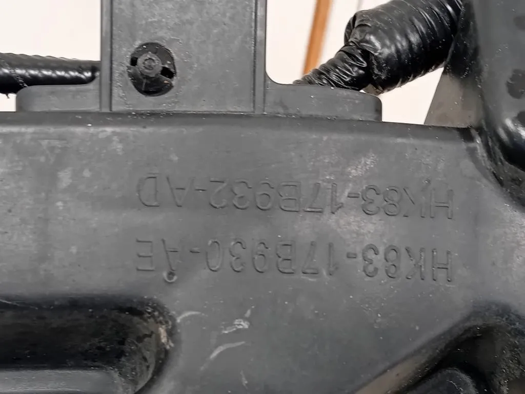 KIT Sostegni Paraurti ANT HK83-17B931-AEHK83-17B930-AE Jaguar F-pace 2015