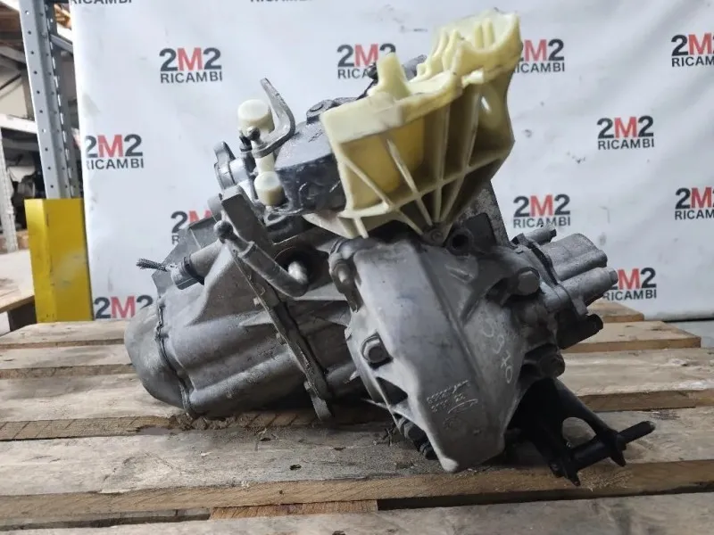 Cambio 1612930380 Peugeot 208 I 2012