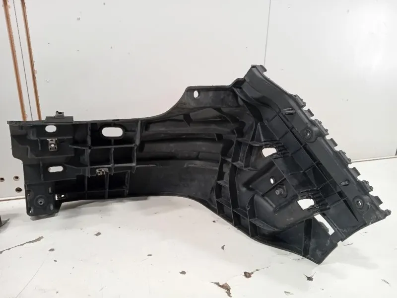 KIT Sostegni Paraurti ANT 620340102R620350102R Renault Trafic III 2007