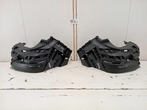 KIT Sostegni Paraurti ANT 620340102R620350102R Renault Trafic III 2007