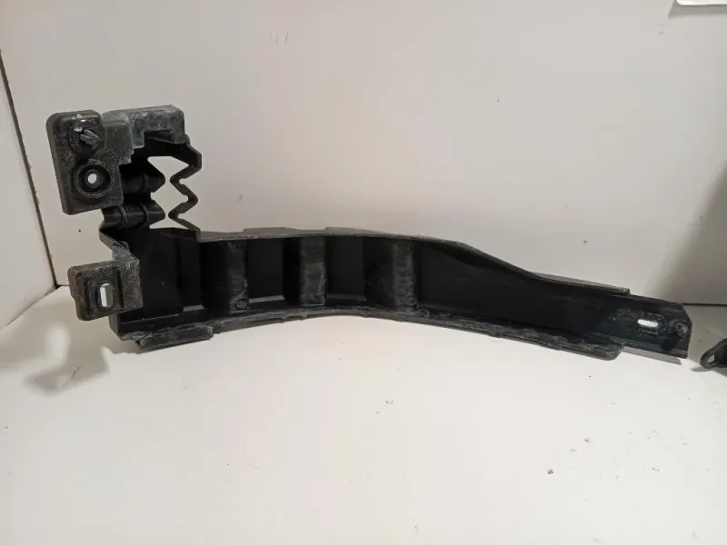 KIT Staffe Sostegno Paraurti POST DX J9C3-17B930-AJ9C3-17A881-A Jaguar E-pace 2017