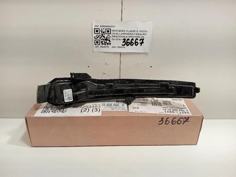 Lampadina Fanalino Direzionale Specchio SX A0999064701 Mercedes Classe E W213 2016