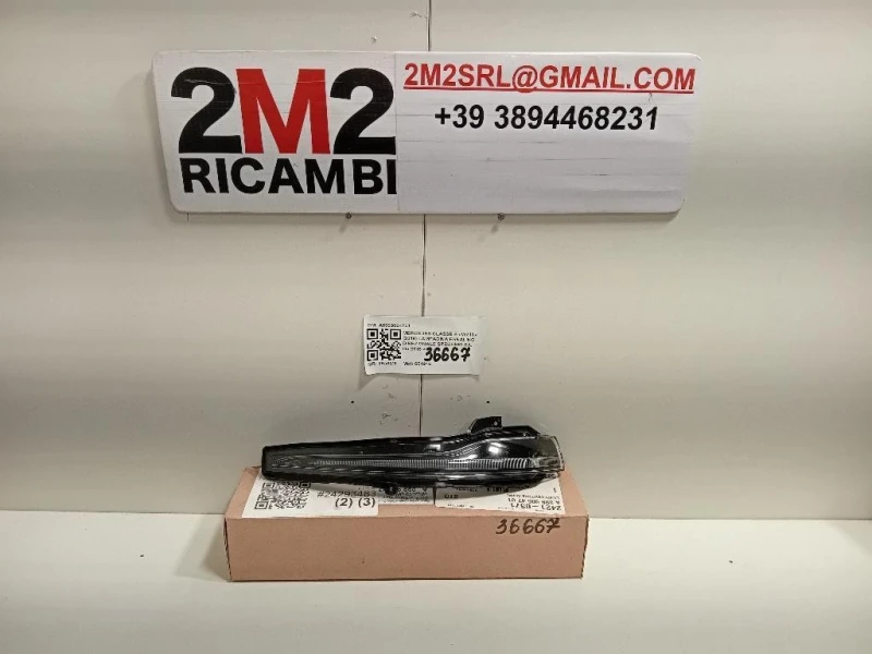 Lampadina Fanalino Direzionale Specchio SX A0999064701 Mercedes Classe E W213 2016
