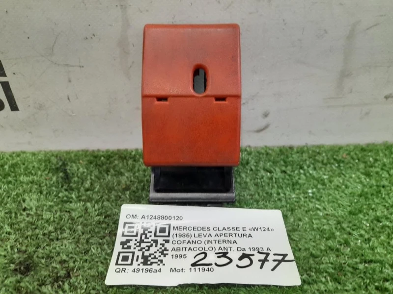 LEVA Apertura Cofano Interna Abitacolo ANT A1248800120 Mercedes Classe E W124 1985