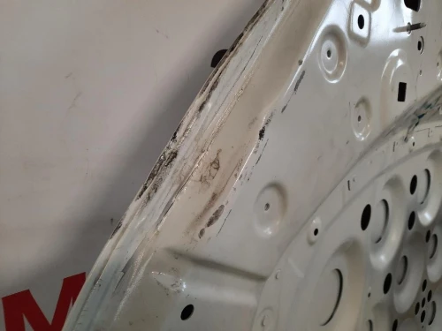 LEVA Apertura Sportello Carburante Mitsubishi Pajero III 2000