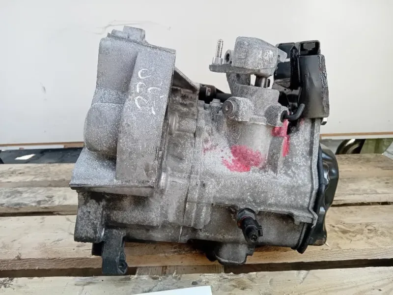 Cambio LMG 02T 300 058 5 MARCE MANUALE Seat Ibiza V 6J5 2013