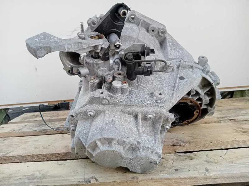 Cambio LHY 0AJ 300 040 R6 MARCE MANUALE Skoda Octavia 1Z5 SW 2009