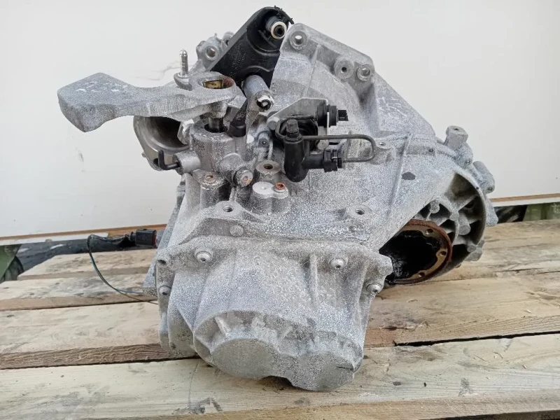 Cambio LHY 0AJ 300 040 R6 MARCE MANUALE Skoda Octavia 1Z5 SW 2009