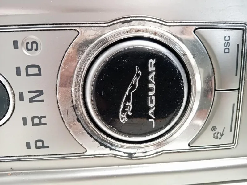 LEVA Cambio Automatico 9X23-7E453-DC Jaguar XF I 2008