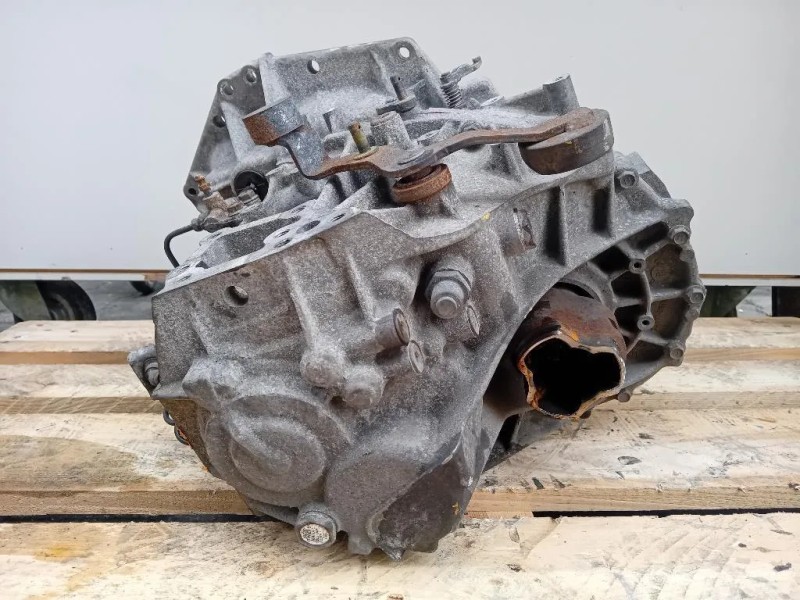 Cambio 303000D140 6 MARCE MANUALE Toyota Yaris IV 2012