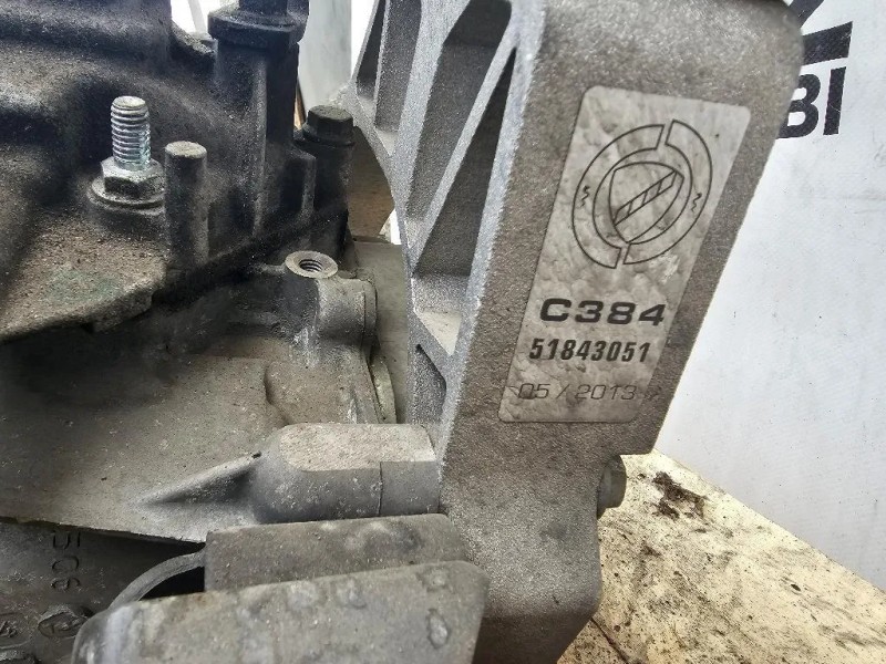 Cambio 1KRFE 303000D190 Toyota Yaris IV 2012