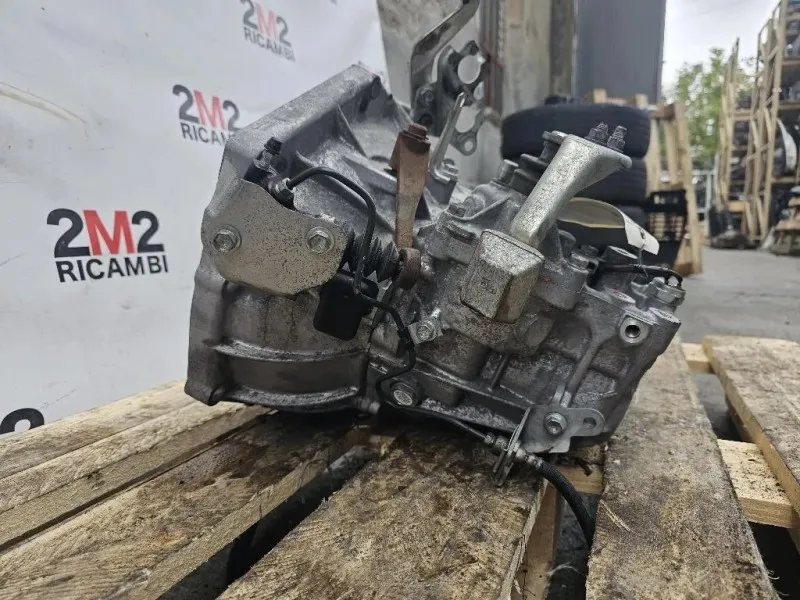 Cambio 1KR-FE 69CV 51KW Toyota Yaris IV 2014