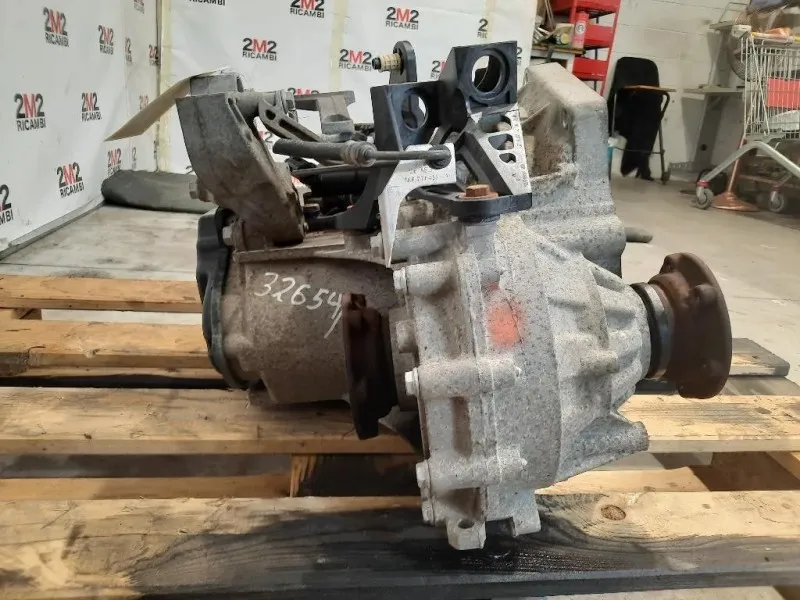 Cambio LXY 5 MARCE MANUALE Volkswagen Caddy IV 2011